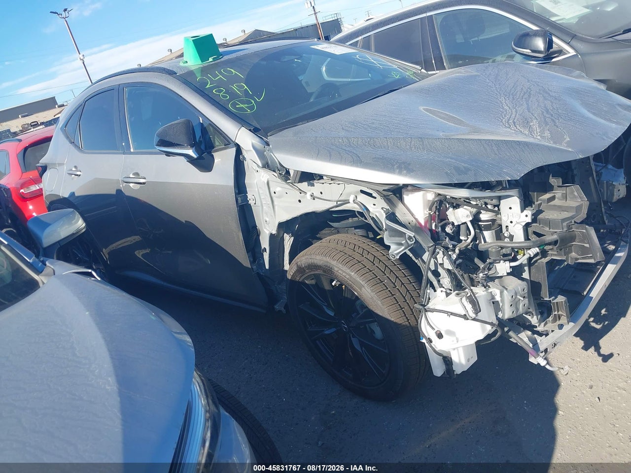 JTJKKCFZ2R2****** · 2024 LEXUS NX 450H+ F SPORT HANDLING