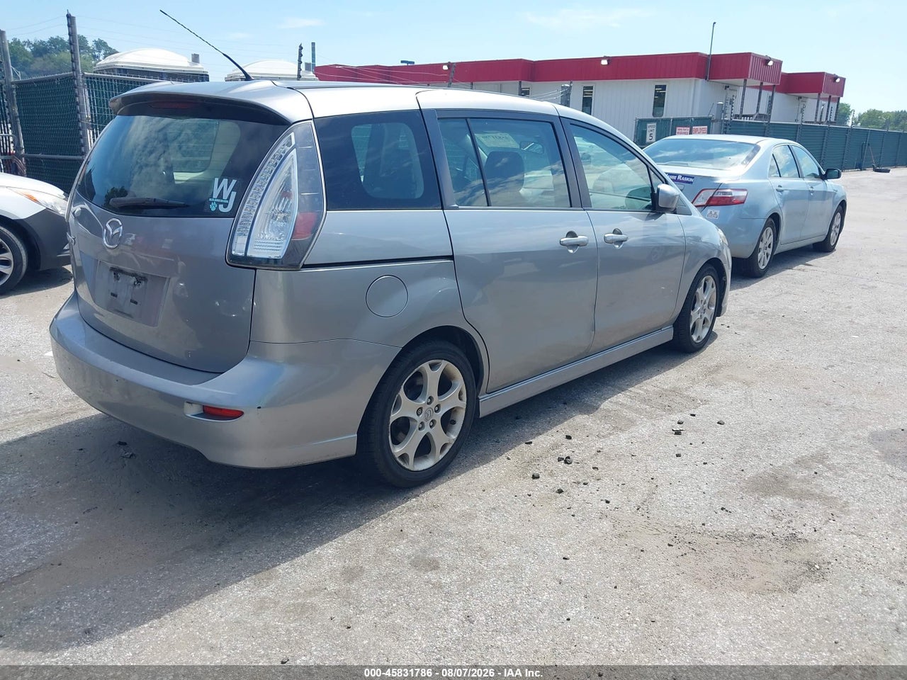2010 MAZDA MAZDA5 GRAND TOURING · 4/11