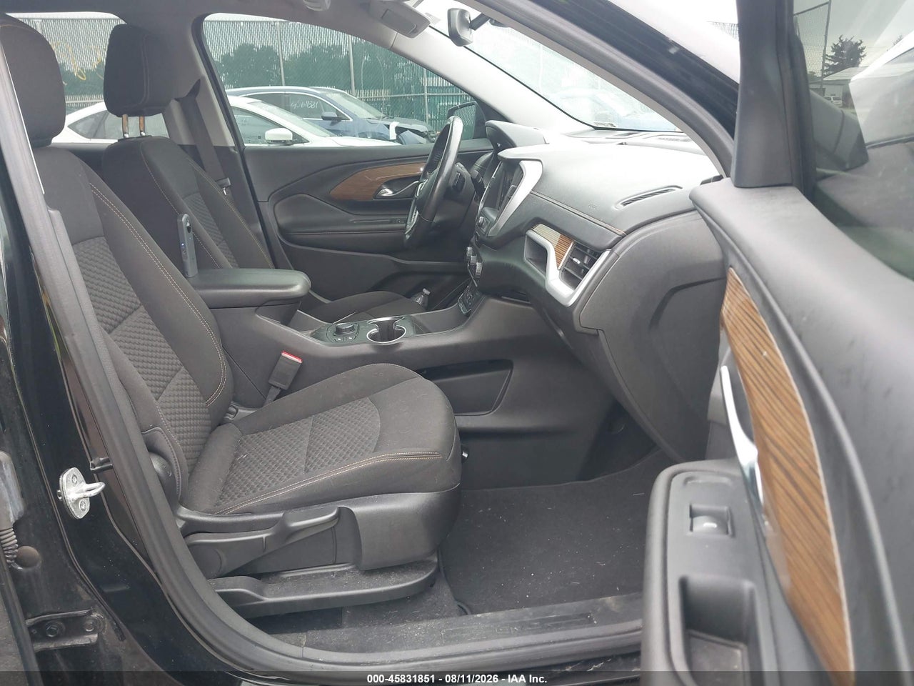 2020 GMC TERRAIN FWD SLE · 5/11