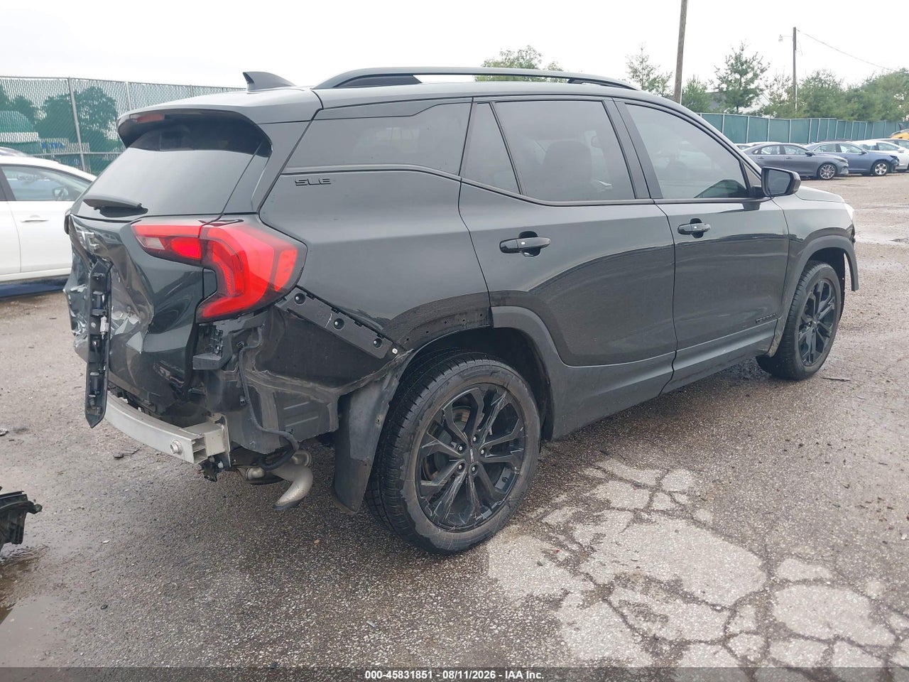 2020 GMC TERRAIN FWD SLE · 4/11