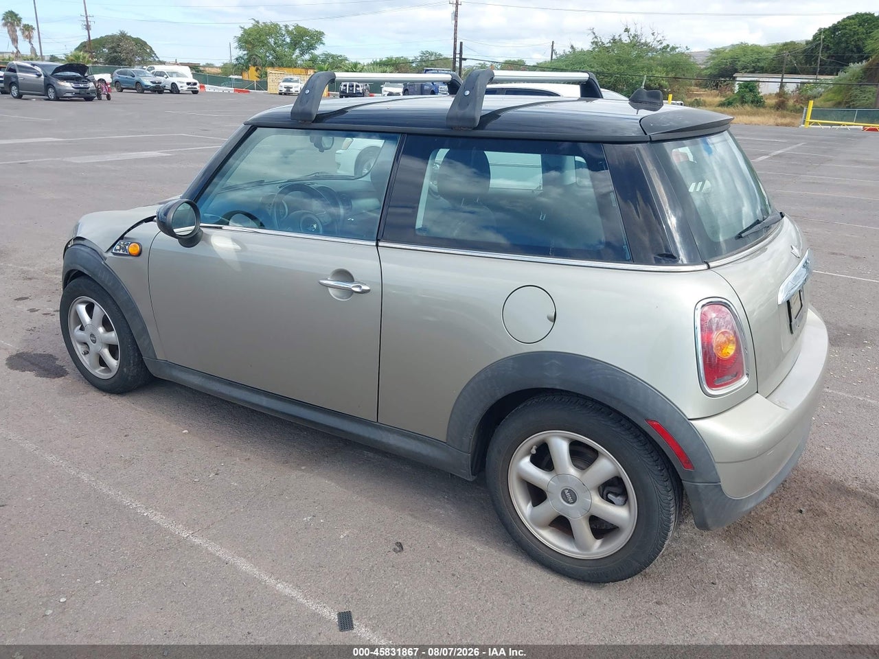 2010 MINI COOPER · 3/11