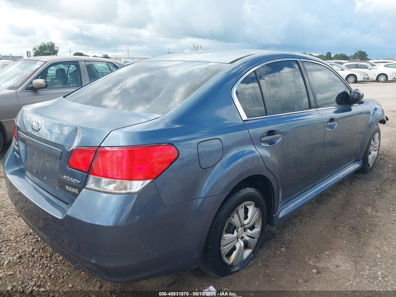2013 SUBARU LEGACY 2.5I · 4/11
