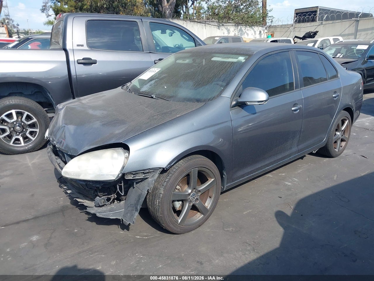2009 VOLKSWAGEN JETTA S · 2/11