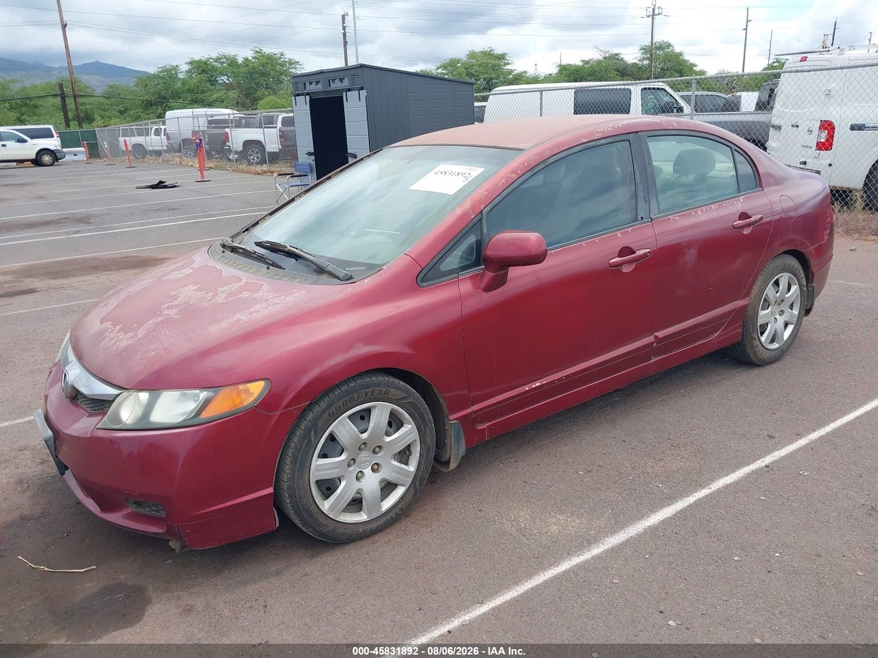 2011 HONDA CIVIC LX · 2/11