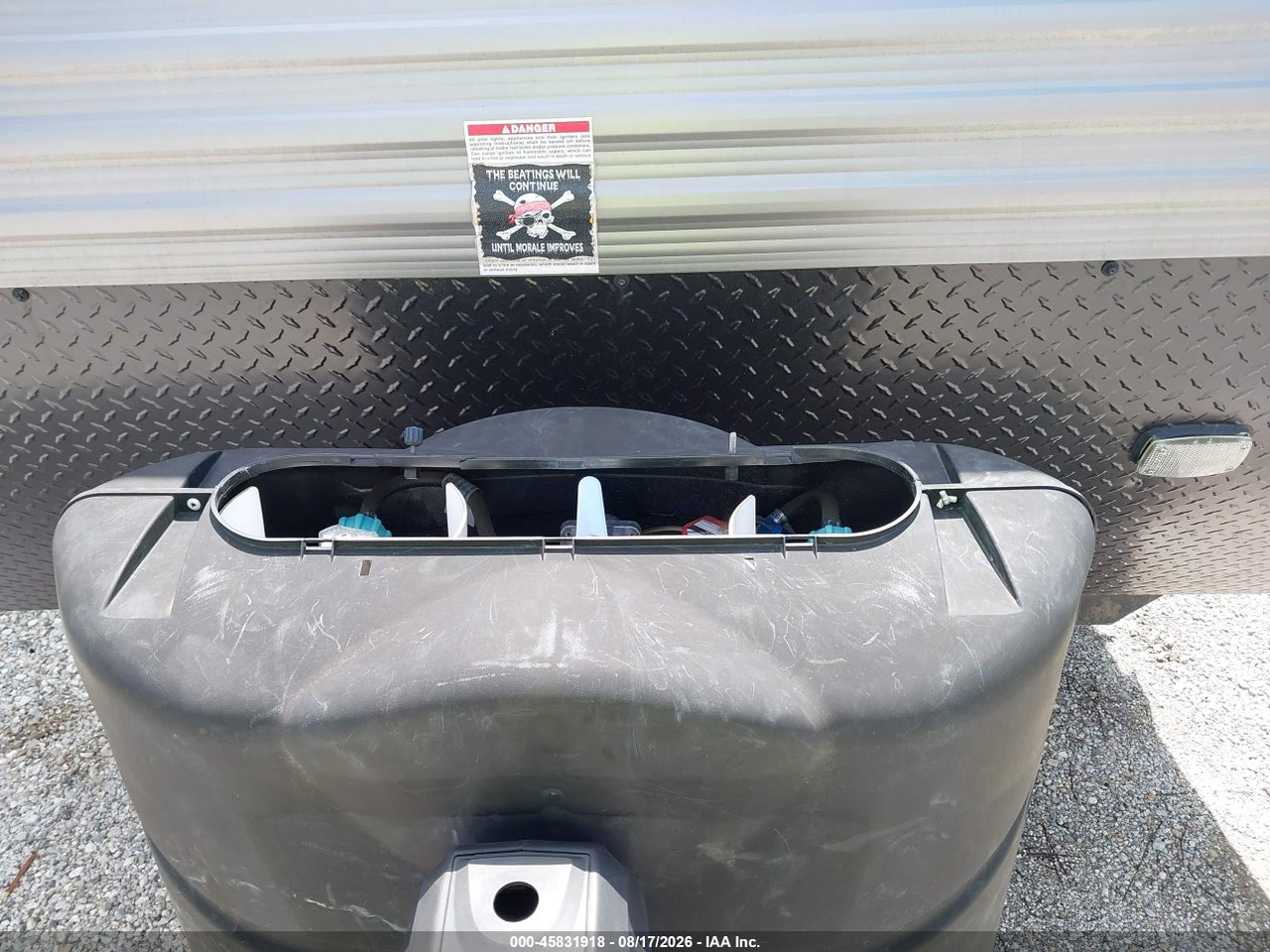 1UJBJ0BT2L1****** · 2020 JAYCO OTHER · 6/10