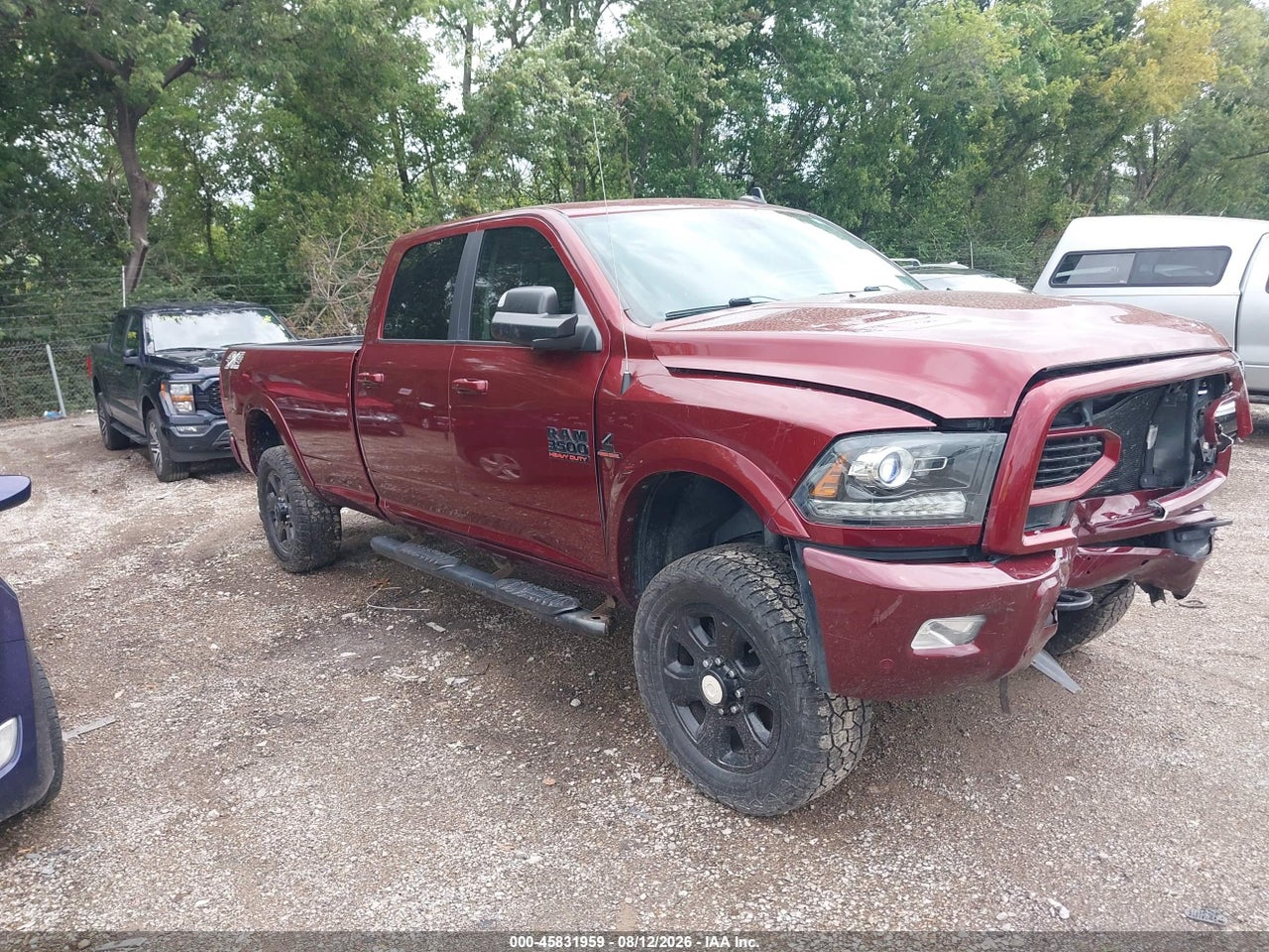 3C63R3JL5JG****** · 2018 RAM 3500 LARAMIE  4X4 8' BOX