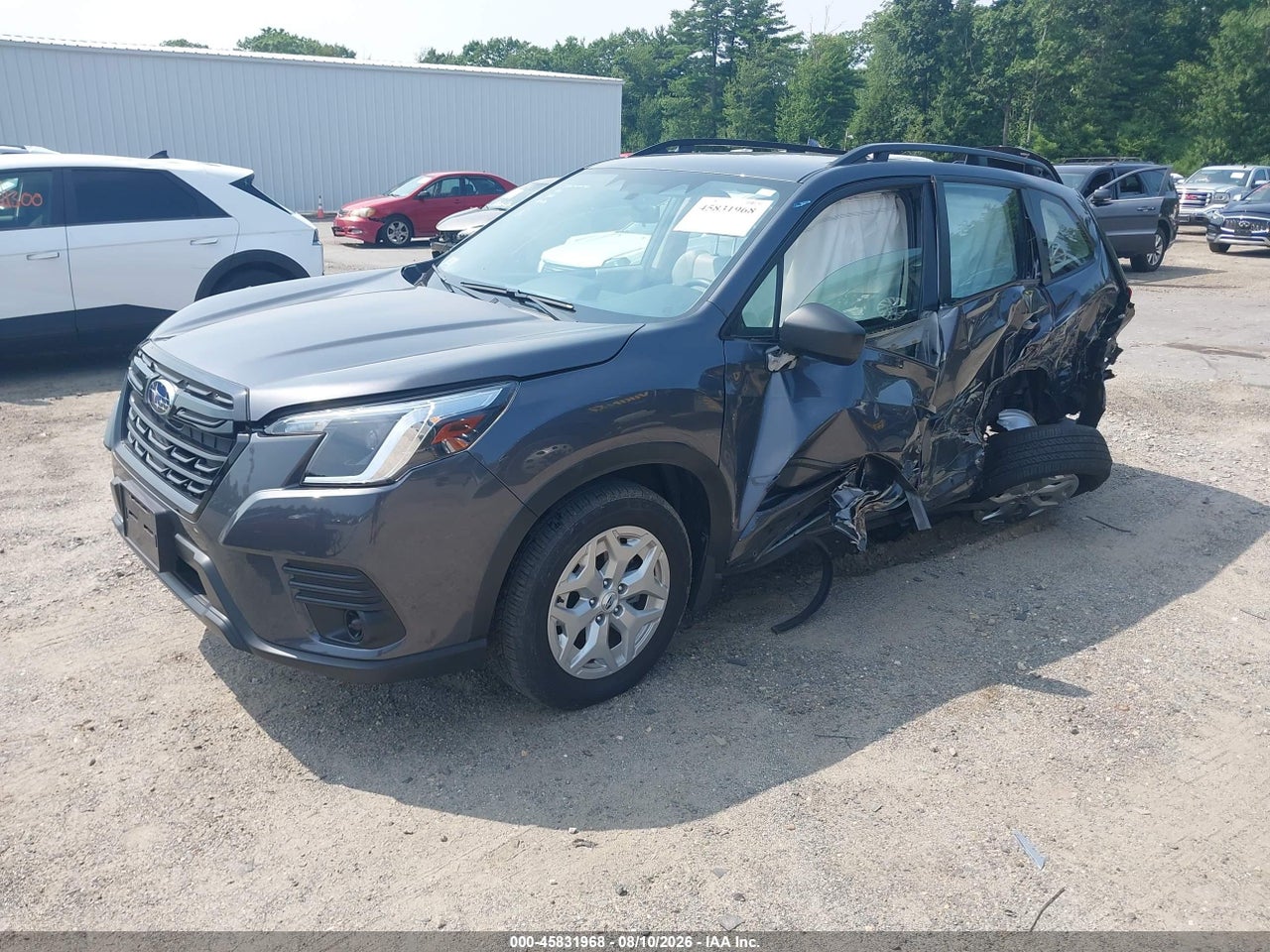 2024 SUBARU FORESTER · 2/10