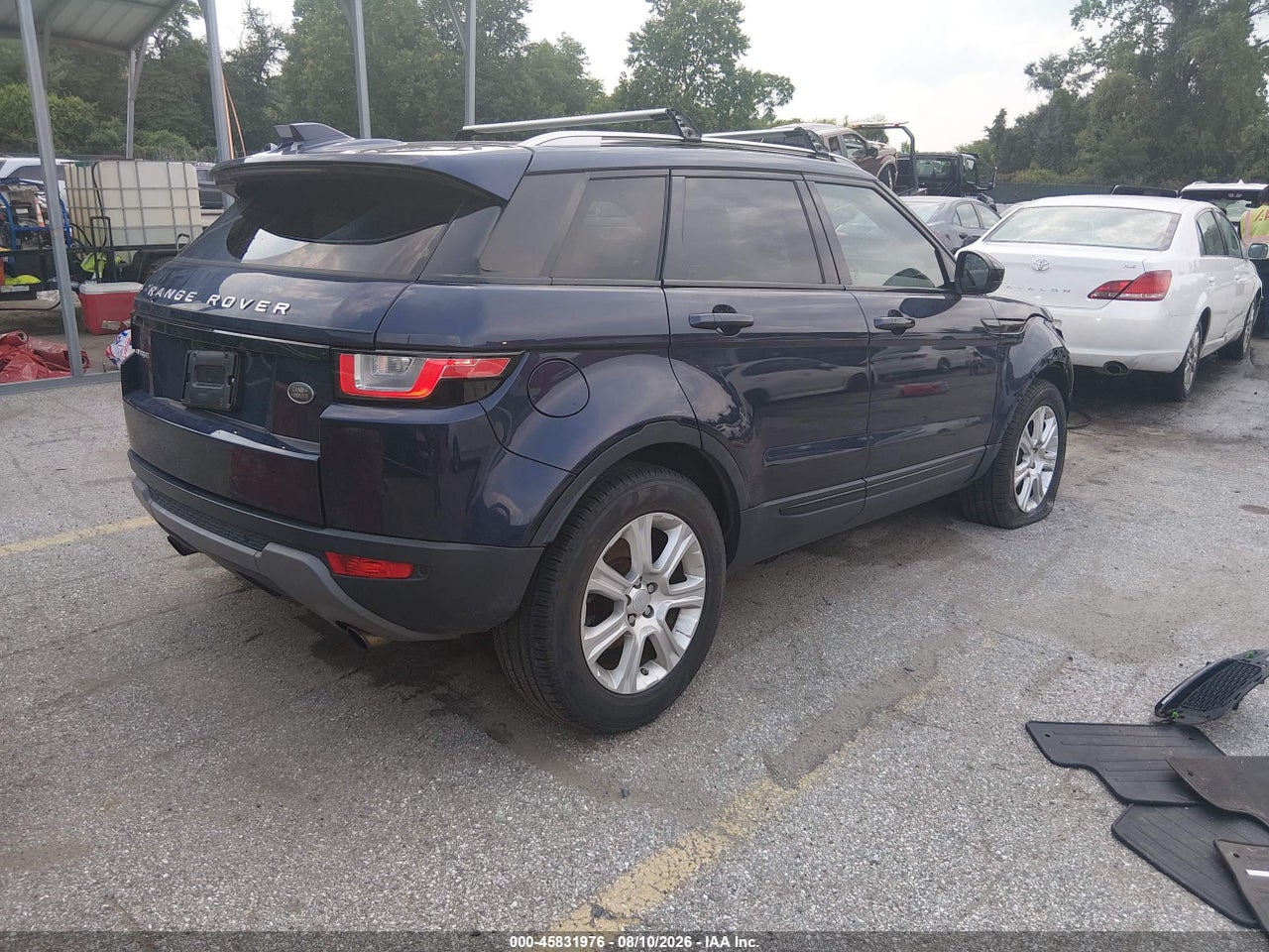 2017 LAND ROVER RANGE ROVER EVOQUE SE/SE PREMIUM · 4/11