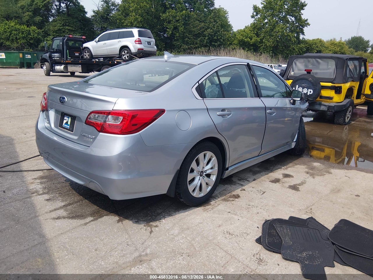 2017 SUBARU LEGACY 2.5I PREMIUM · 4/11