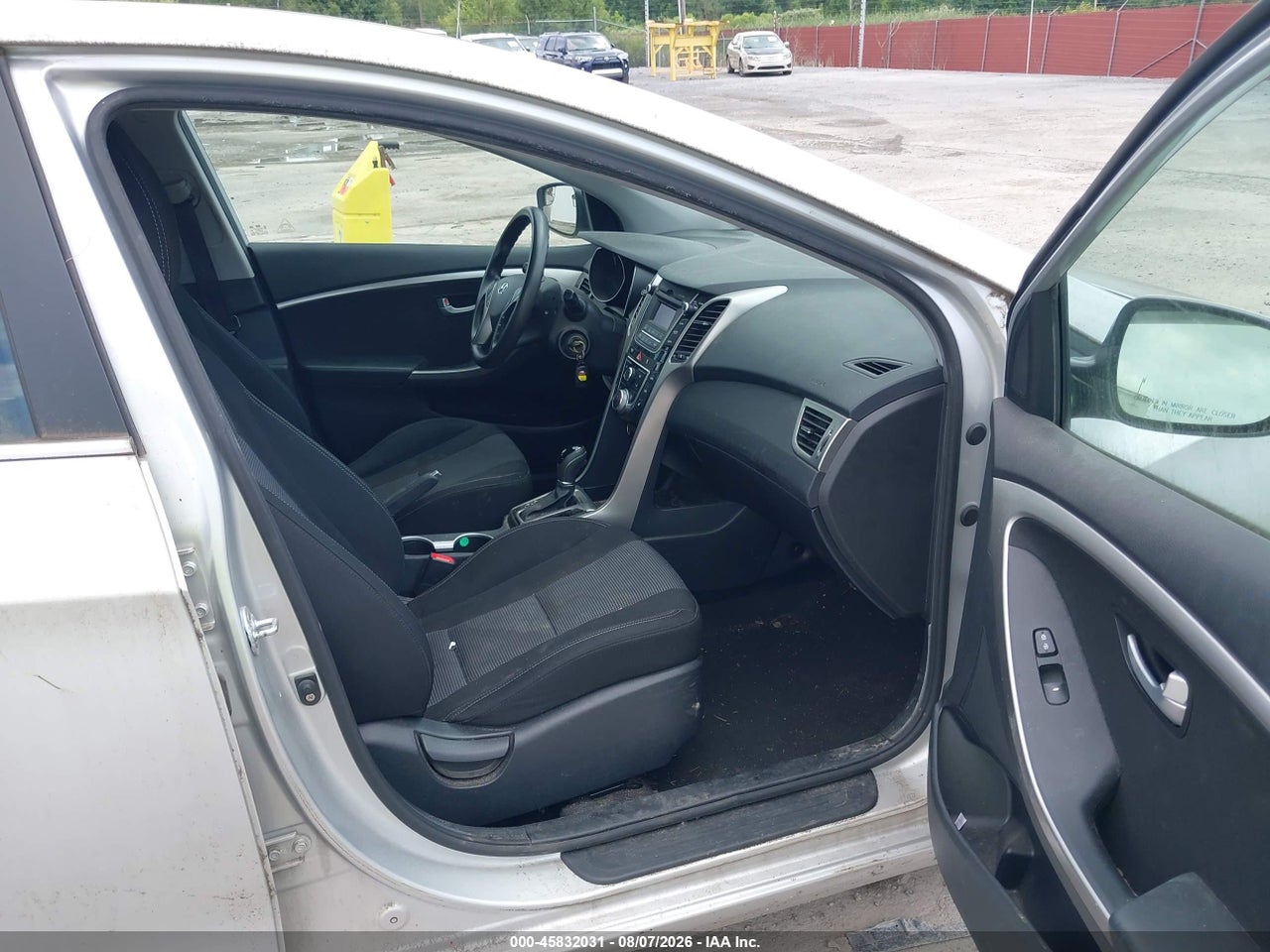 2014 HYUNDAI ELANTRA GT   · 5/11