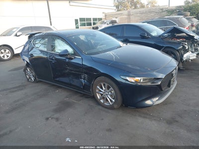 JM1BPAJL2M1****** · 2021 MAZDA MAZDA3 2.5 S