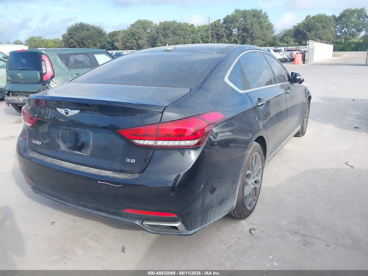 2017 GENESIS G80 3.8 · 4/11