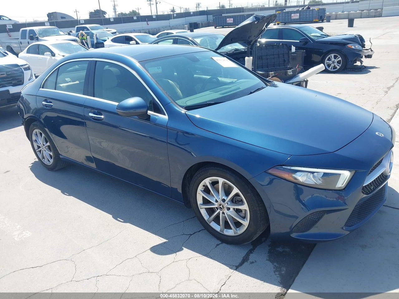 WDD3G4EB5KW****** · 2019 MERCEDES-BENZ A 220