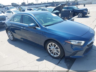 WDD3G4EB5KW****** · 2019 MERCEDES-BENZ A 220