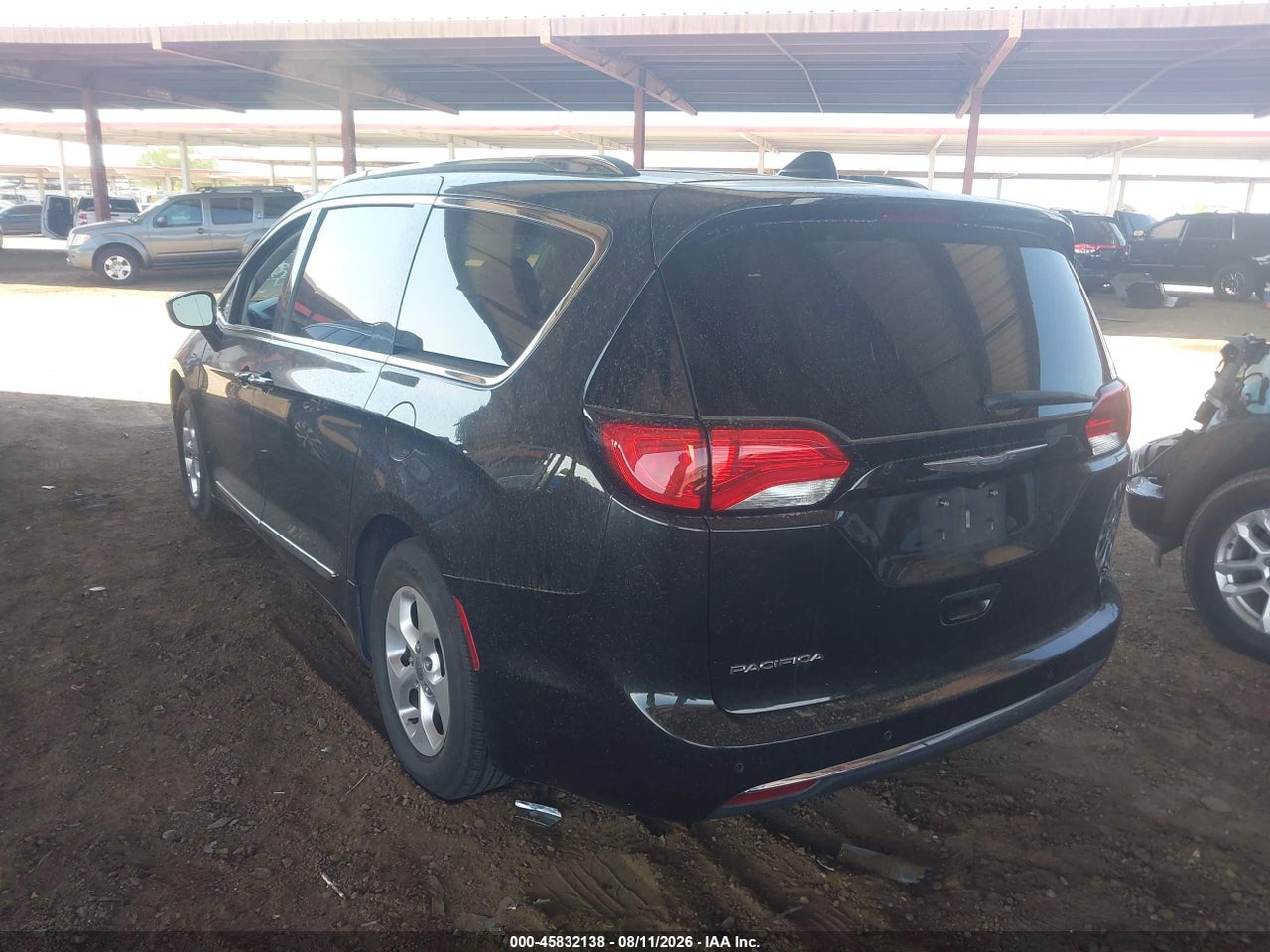 2017 CHRYSLER PACIFICA TOURING-L PLUS · 3/11