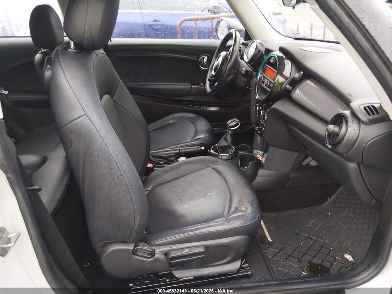 2015 MINI HARDTOP COOPER · 5/11