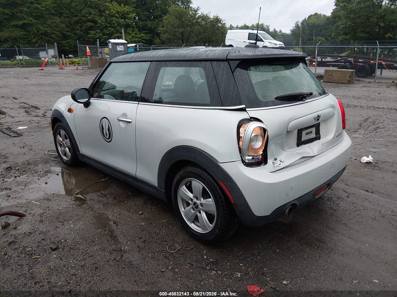 2015 MINI HARDTOP COOPER · 3/11
