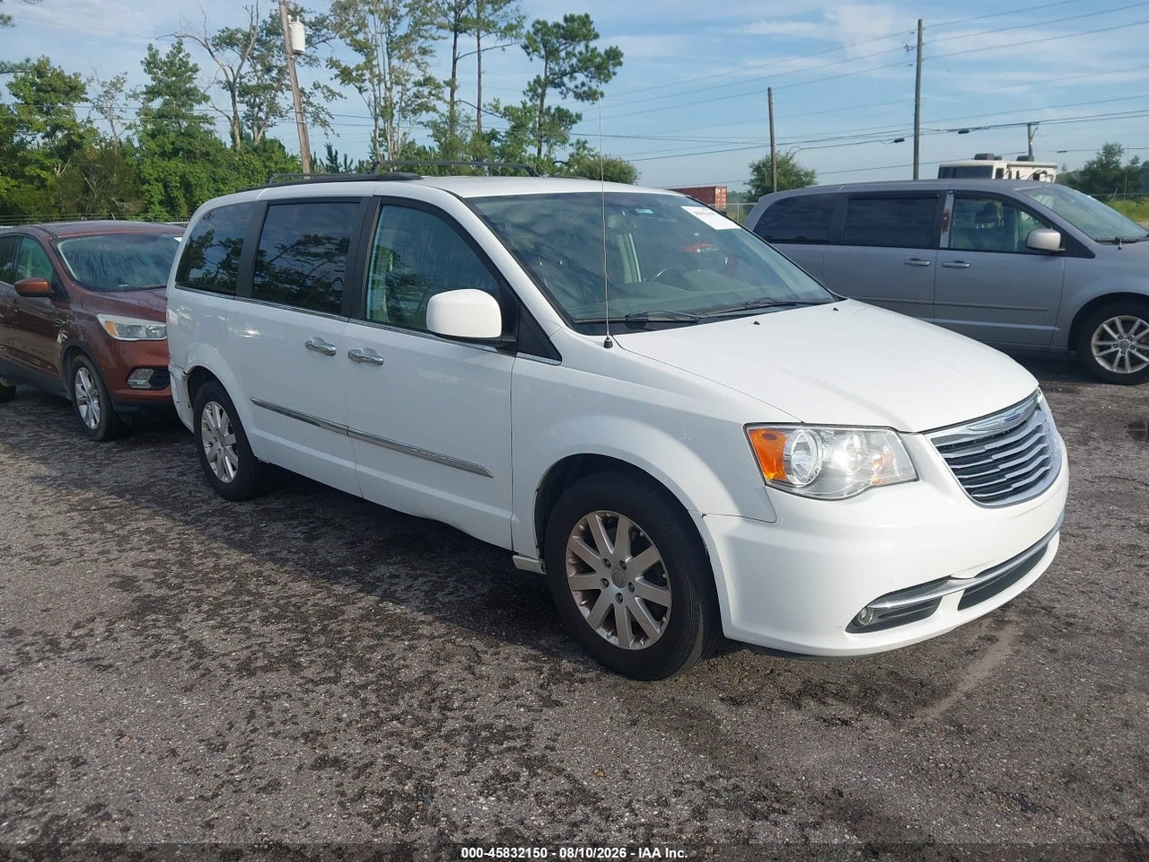 2C4RC1BG5GR****** · 2016 CHRYSLER TOWN &amp; COUNTRY TOURING