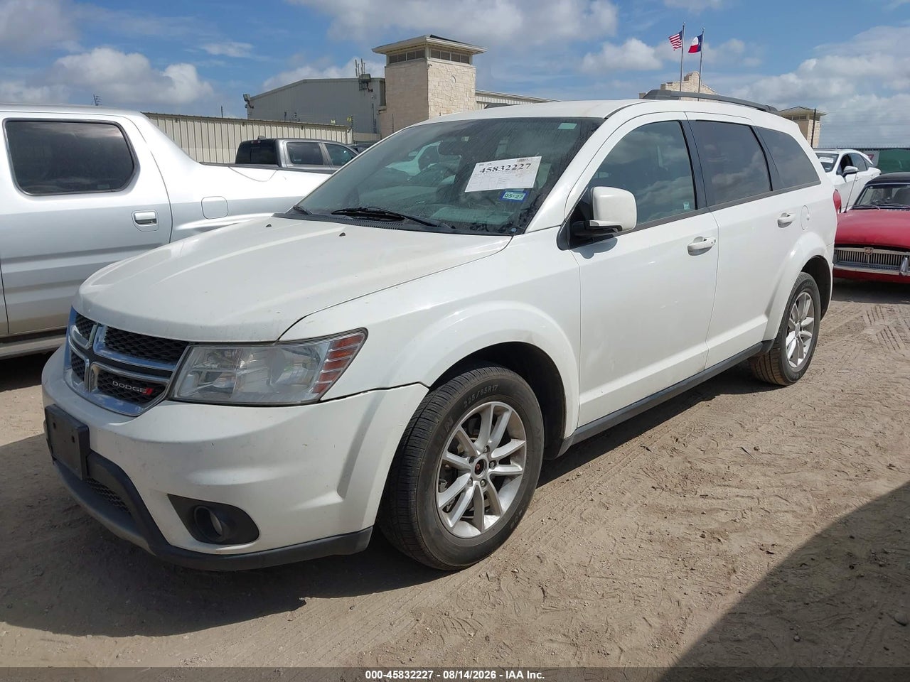 2015 DODGE JOURNEY SXT · 2/10