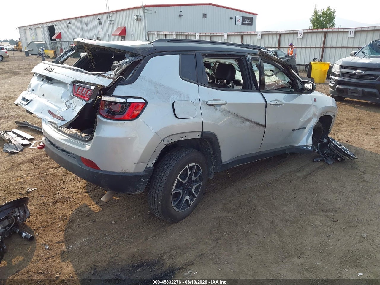 2025 JEEP COMPASS TRAILHAWK 4X4 · 4/10