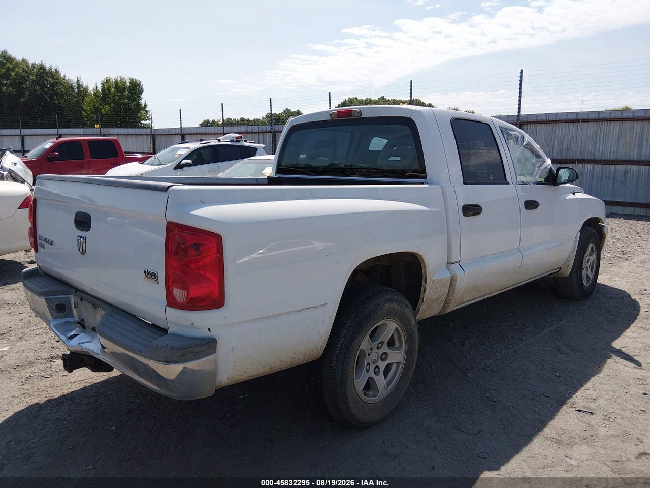 2006 DODGE DAKOTA SLT · 4/11