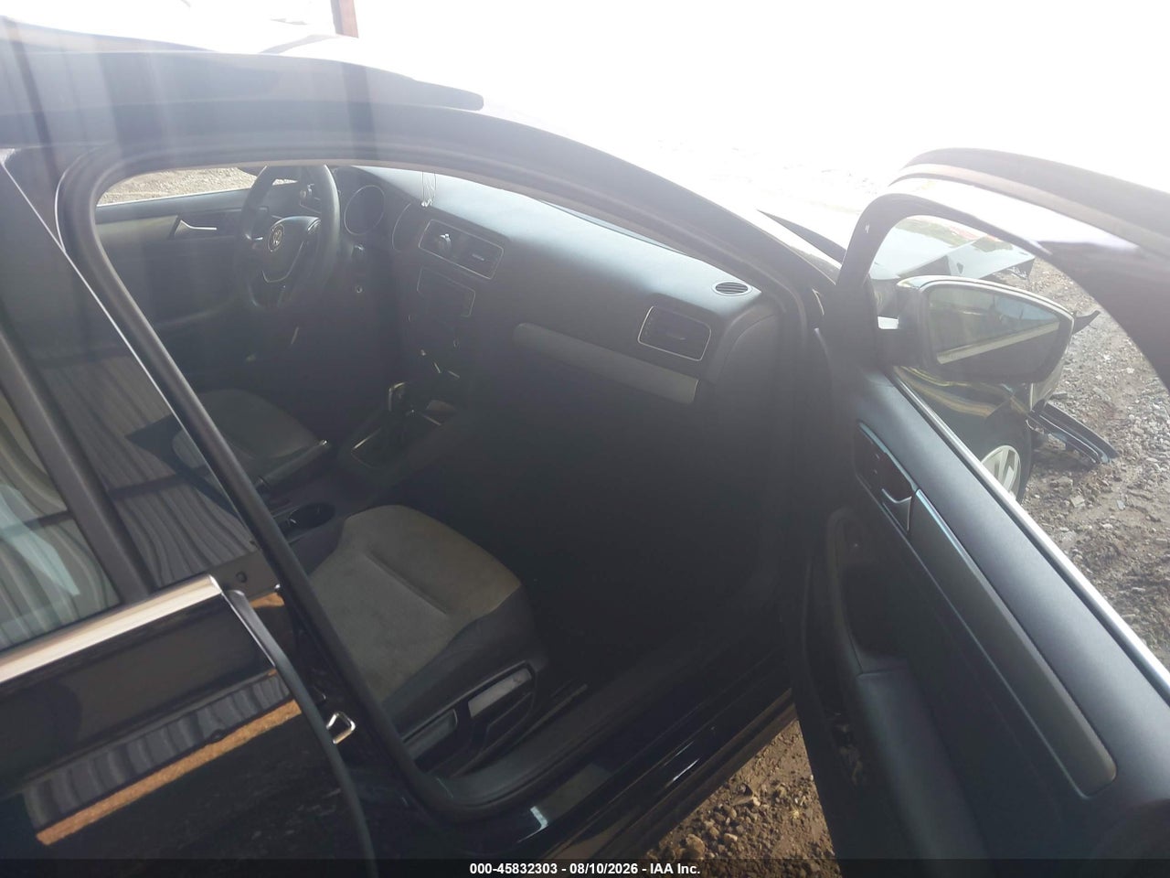 2017 VOLKSWAGEN JETTA 1.4T S · 5/11