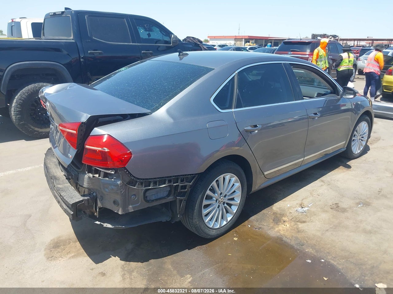 2016 VOLKSWAGEN PASSAT 1.8T SE · 4/11