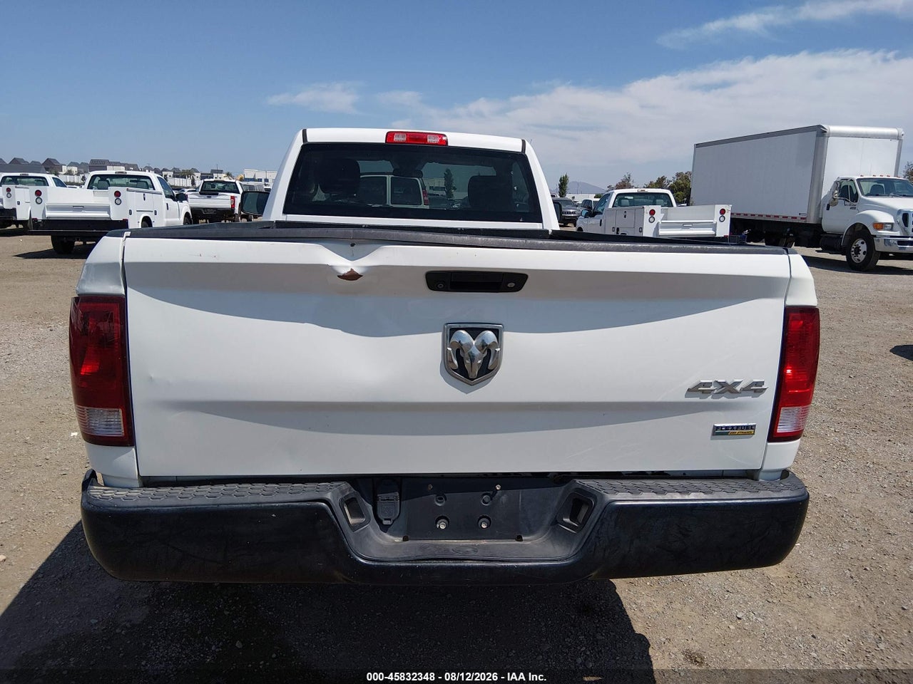 2017 RAM 1500 TRADESMAN  4X4 8' BOX · 6/11