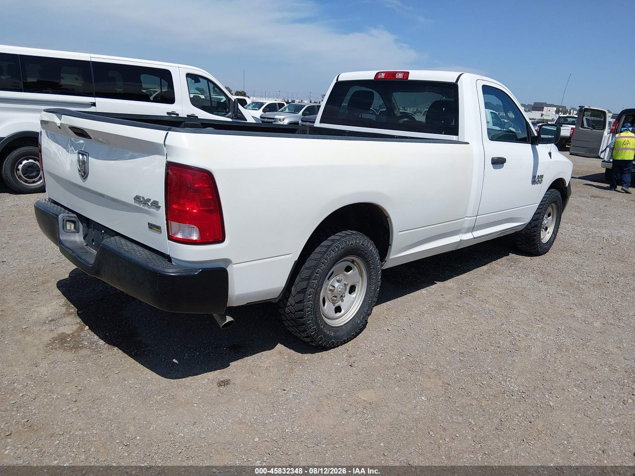 2017 RAM 1500 TRADESMAN  4X4 8' BOX · 4/11