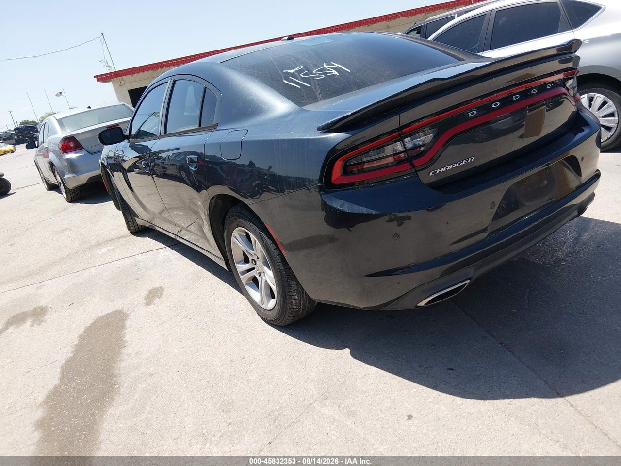 2016 DODGE CHARGER SE · 3/10