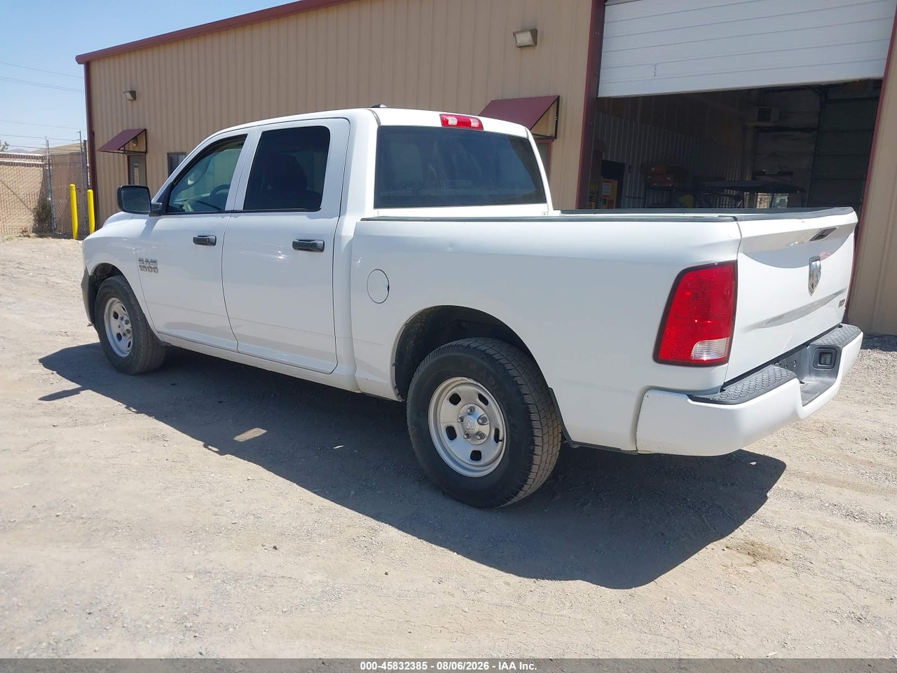 2016 RAM 1500 TRADESMAN · 3/11