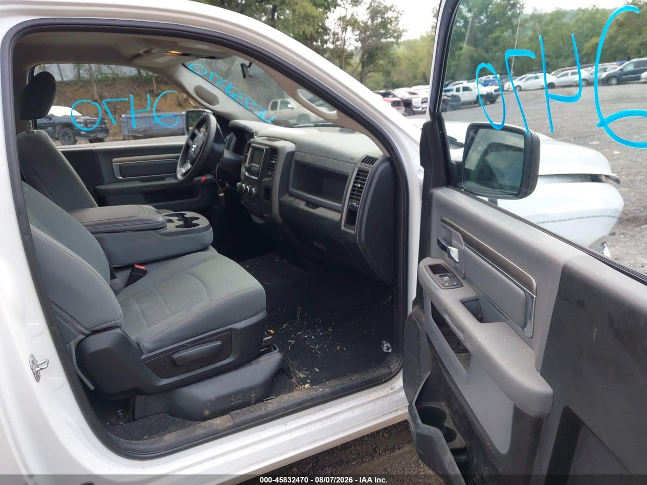 2019 RAM 1500 CLASSIC TRADESMAN  4X2 8' BOX · 5/11