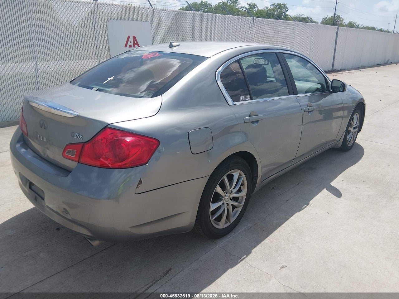 2008 INFINITI G35X · 4/11