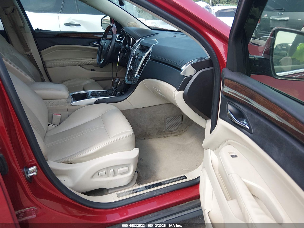2010 CADILLAC SRX LUXURY COLLECTION · 5/11