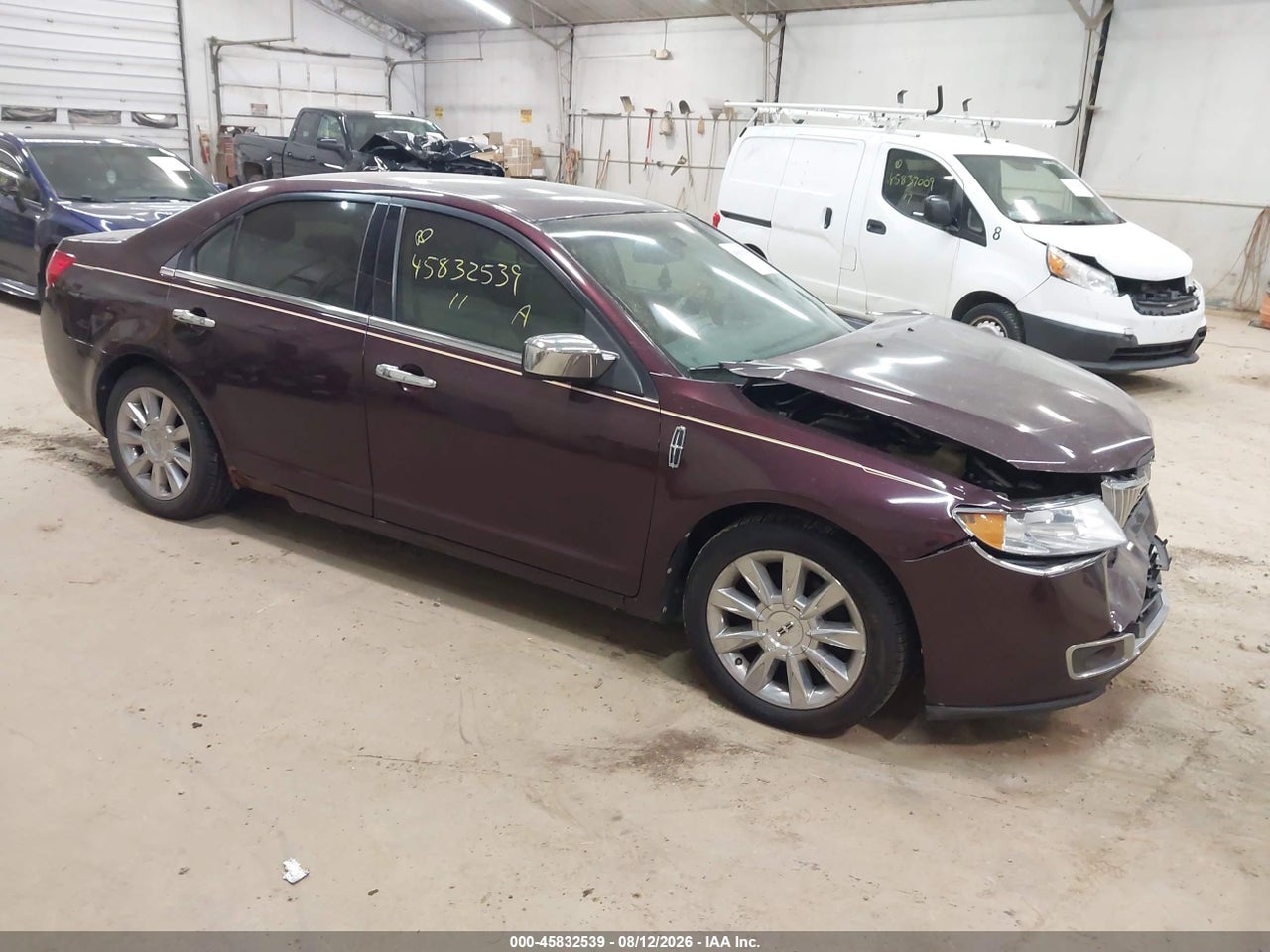 3LNHL2JC0BR****** · 2011 LINCOLN MKZ