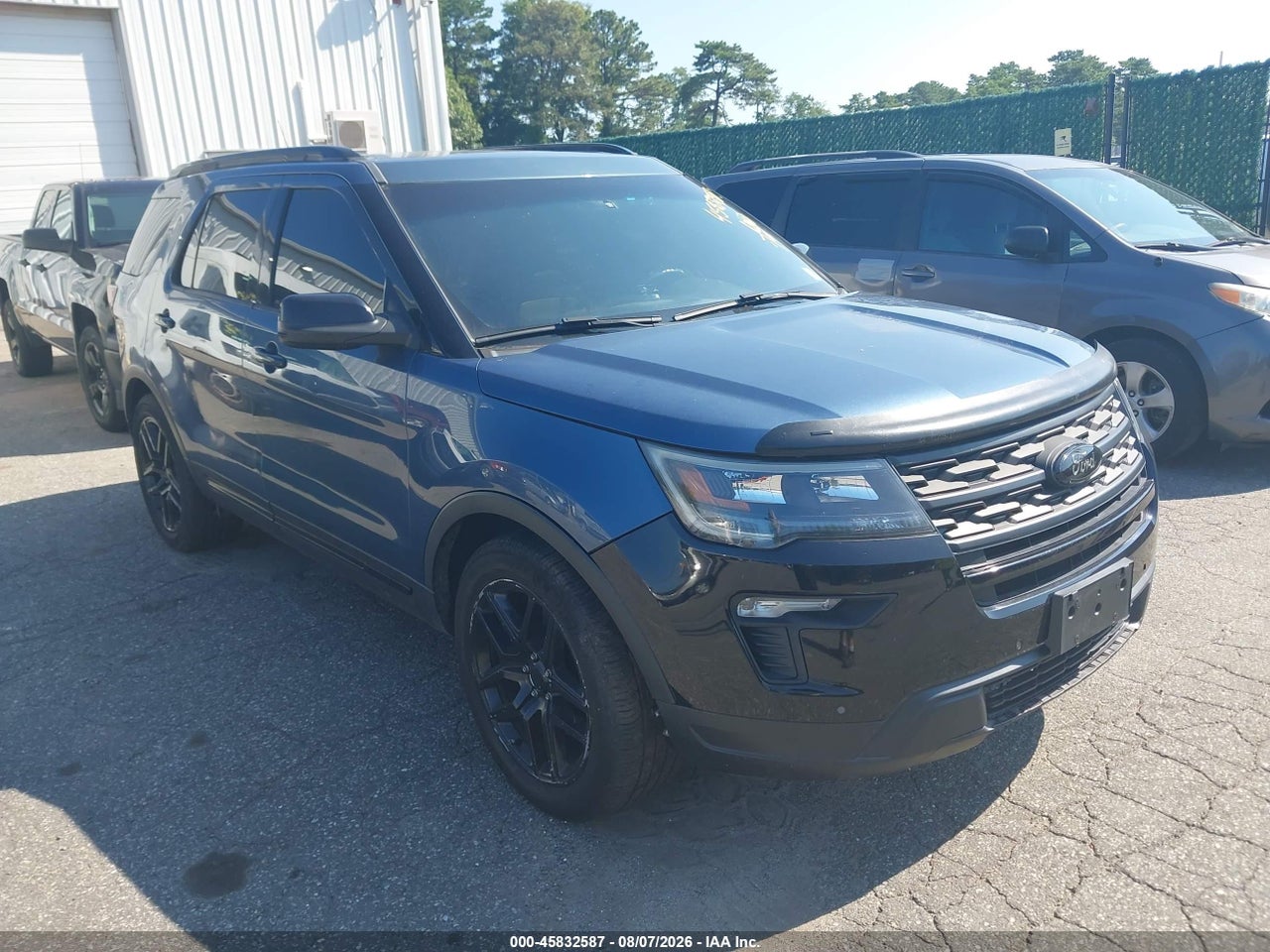 1FM5K8GT7JG****** · 2018 FORD EXPLORER SPORT