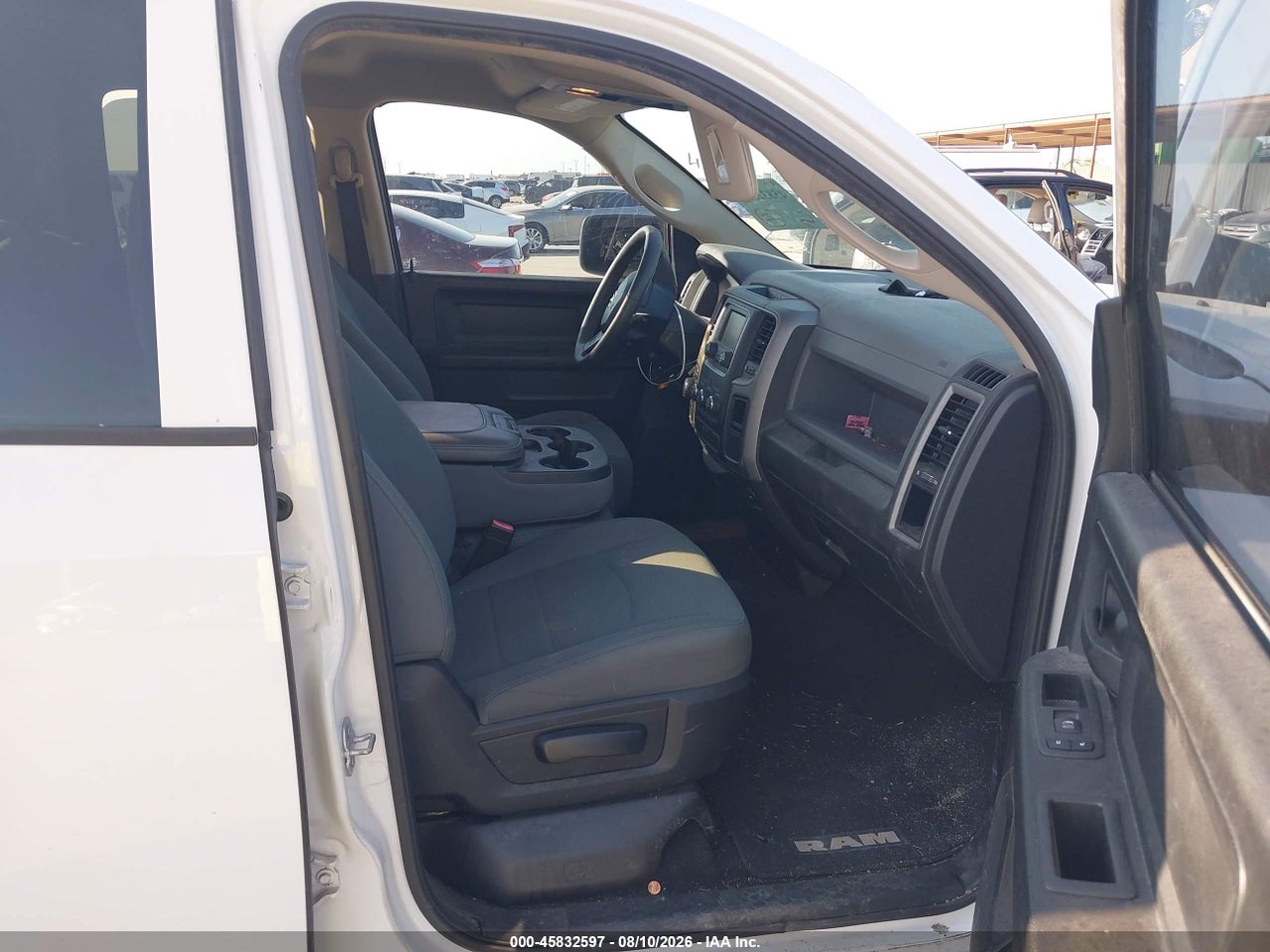 2018 RAM 1500 TRADESMAN  4X2 6'4 BOX · 5/11
