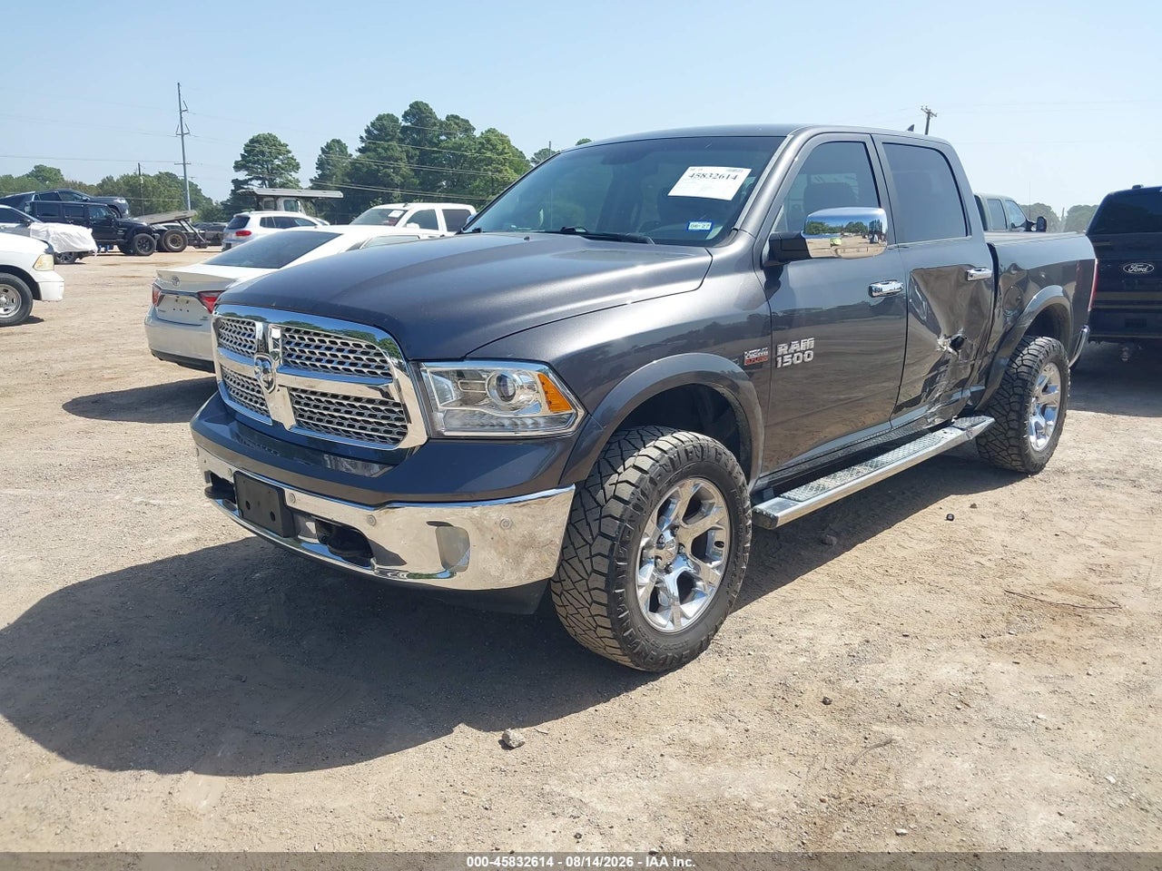 2017 RAM 1500 LARAMIE  4X4 5'7 BOX · 2/11