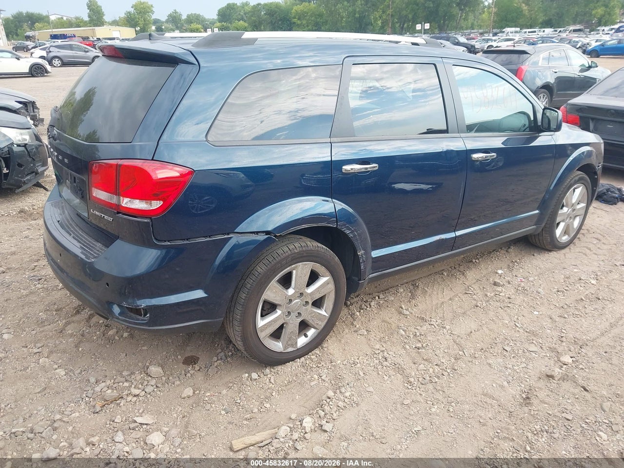 2015 DODGE JOURNEY LIMITED · 4/11