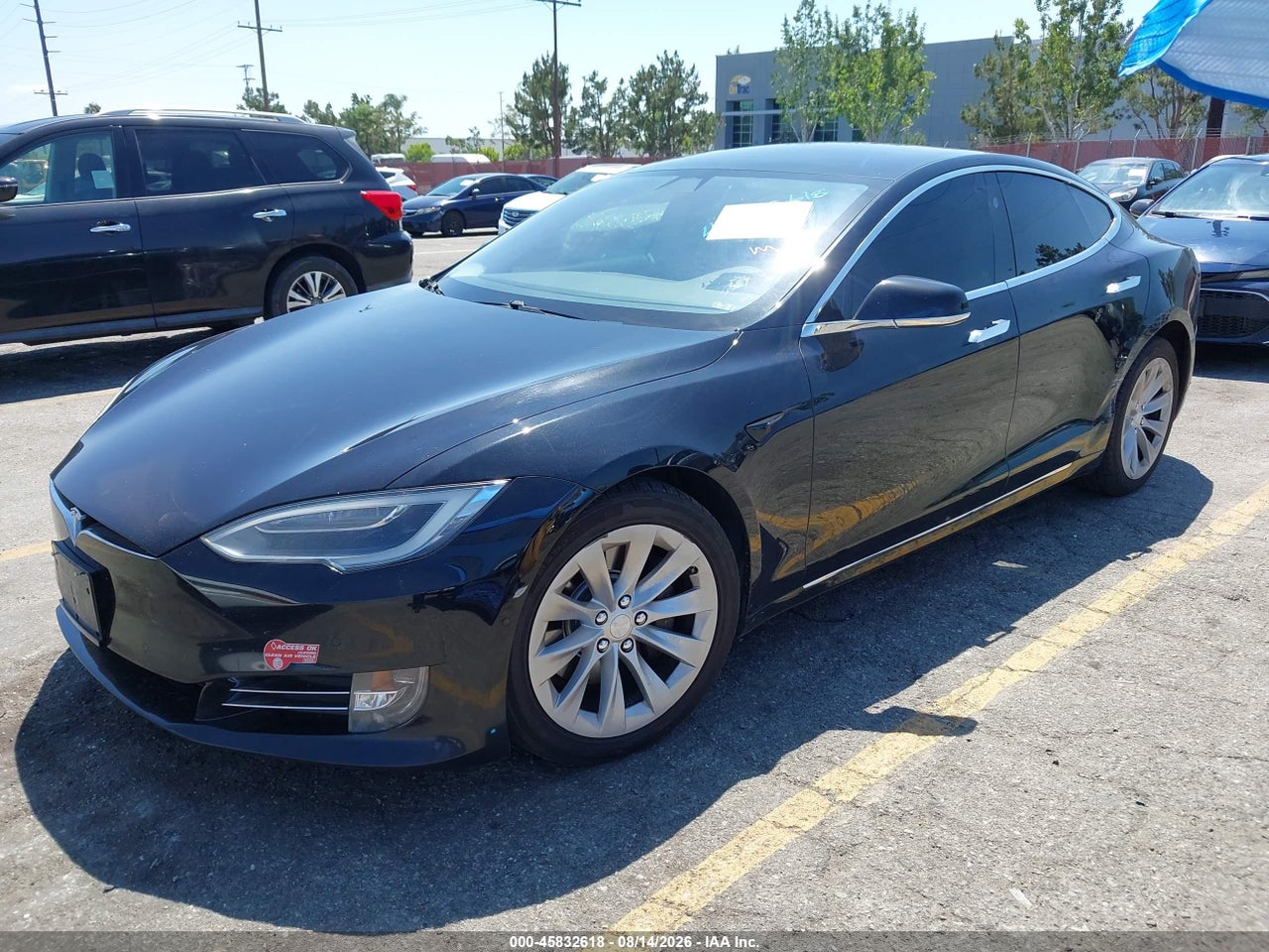 2017 TESLA MODEL S 100D/60D/75D/90D/P100D · 2/11