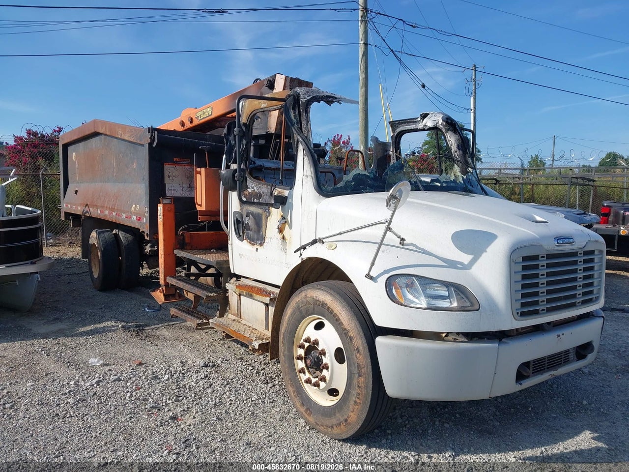 1FVACXDT9GH****** · 2016 FREIGHTLINER M2 106 MEDIUM DUTY