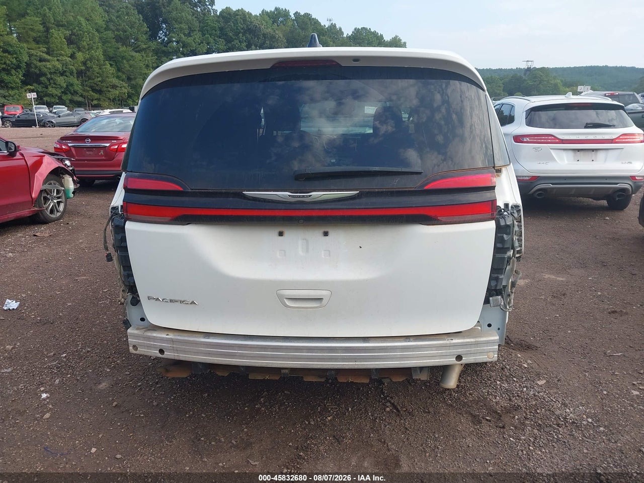 2025 CHRYSLER PACIFICA SELECT · 6/11