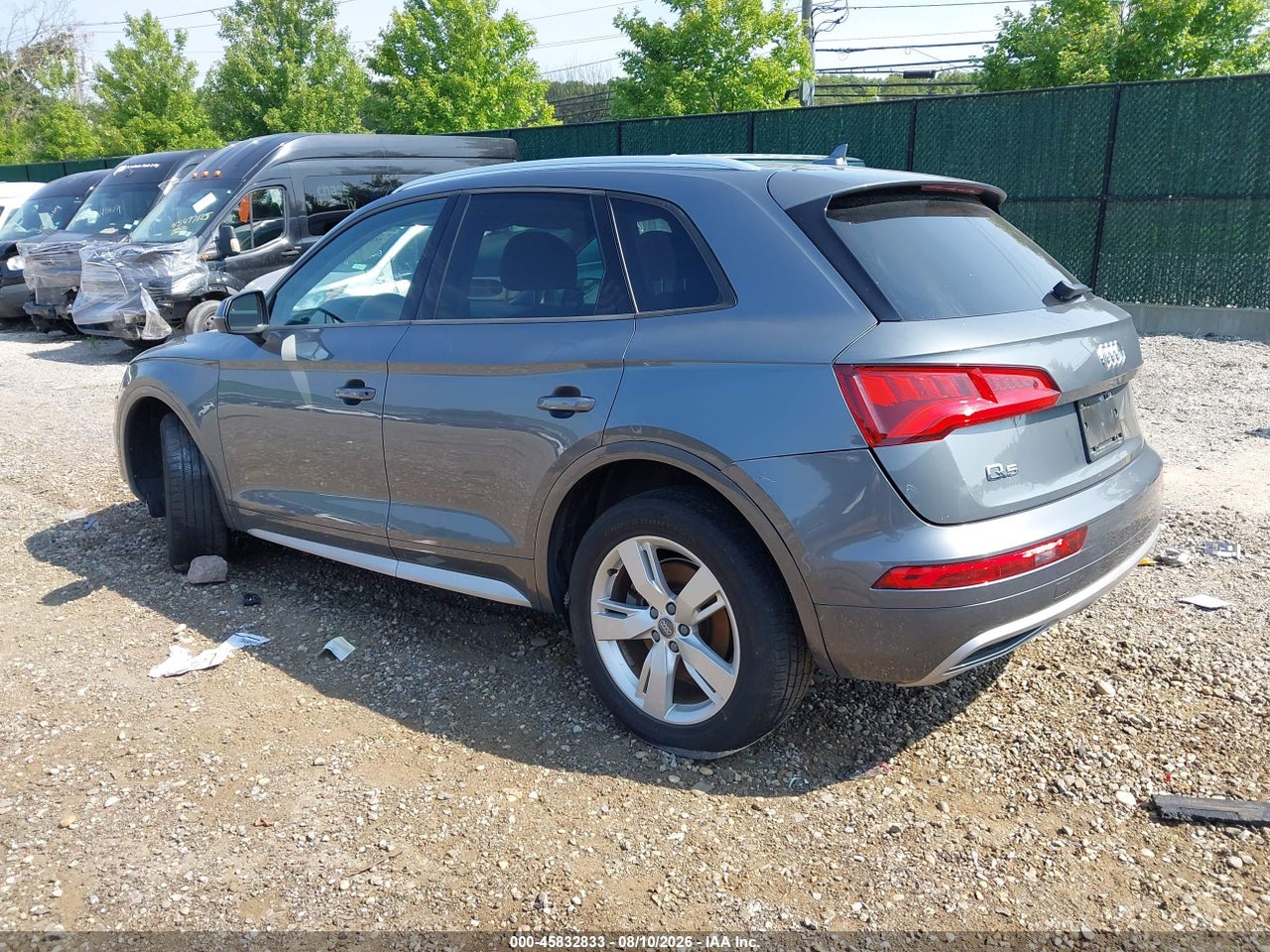 2018 AUDI Q5 2.0T PREMIUM/2.0T TECH PREMIUM · 3/11