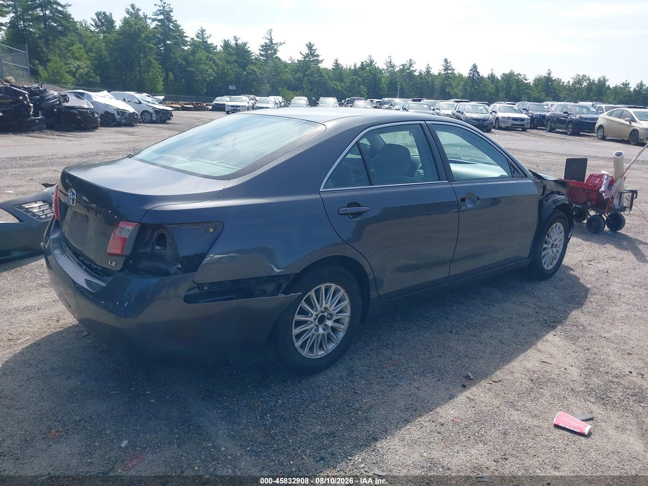 2007 TOYOTA CAMRY LE V6 · 4/11