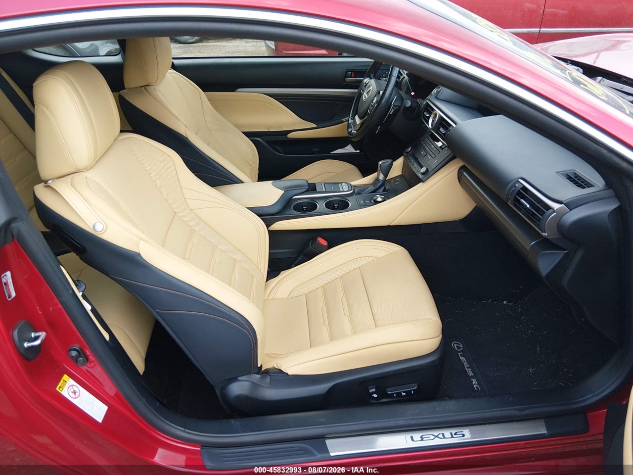 2016 LEXUS RC 300 · 5/11
