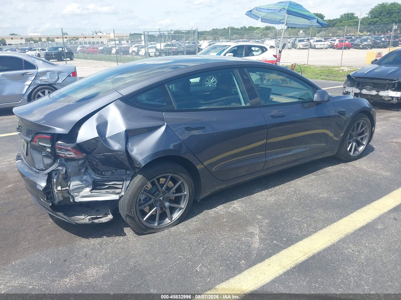 2023 TESLA MODEL 3 REAR-WHEEL DRIVE · 4/9