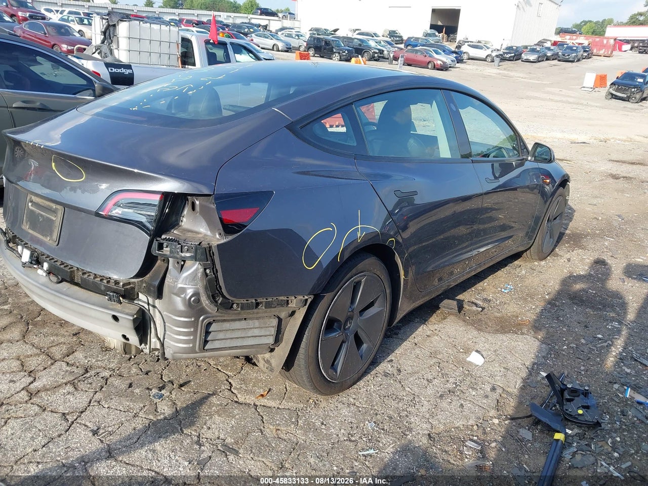 2023 TESLA MODEL 3 REAR-WHEEL DRIVE · 4/10