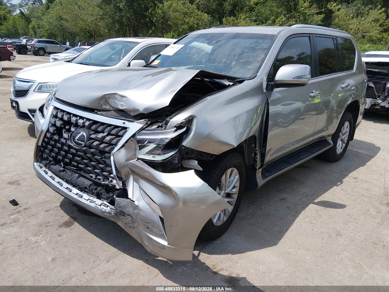 2023 LEXUS GX 460 PREMIUM · 2/11