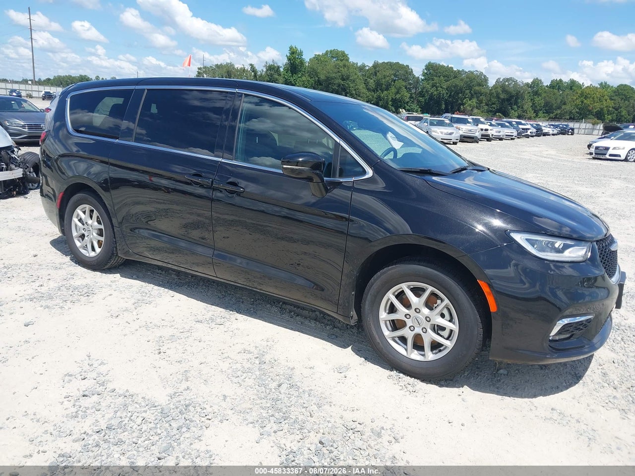 2C4RC1BG2SR****** · 2025 CHRYSLER PACIFICA SELECT