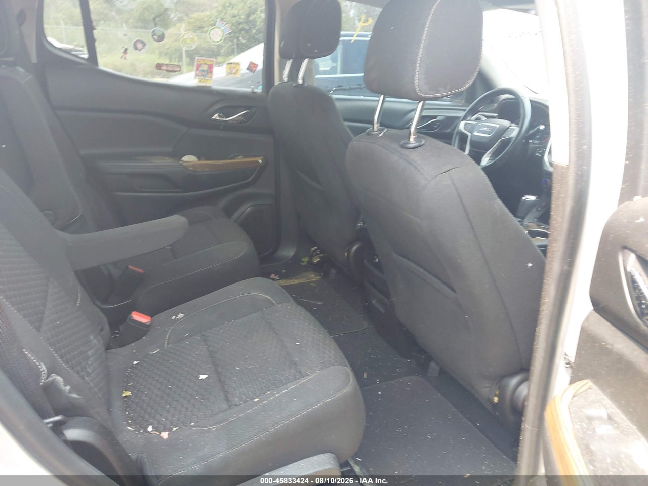 1GKKNSLA2JZ****** · 2018 GMC ACADIA SLE-2 · 8/11